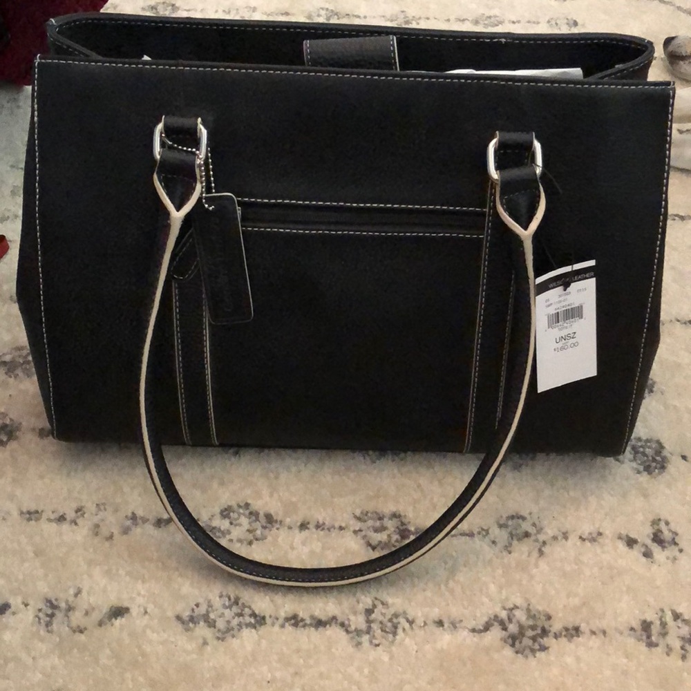 Wilson’s Leather Purse